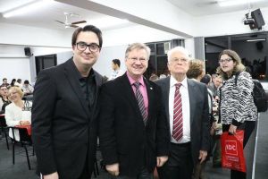 I Congresso de Direito Processual Civil - O Novo CPC - Homenagem ao Professor Jos&eacute; Maria Rosa Tesheiner - O Site P&aacute;ginas de Direito foi criado pelo Professor Livre Docente pela Universidade Federal do Rio Grande do Sul, Desembargador Aposentado do Tribunal de Justi&ccedil;a do Rio Grande do Sul e ex Professor Titular do Mestrado e Doutorado da PUCRS