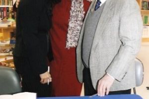 Lan&ccedil;amento: Livro 'Temas de Direito e Processos Coletivos' de Jos&eacute; Maria Tesheiner e Mari&acirc;ngela Guerreiro Milhoranza - O Site P&aacute;ginas de Direito foi criado pelo Professor Livre Docente pela Universidade Federal do Rio Grande do Sul, Desembargador Aposentado do Tribunal de Justi&ccedil;a do Rio Grande do Sul e ex Professor Titular do Mestrado e Doutorado da PUCRS