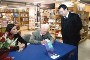 Lan&ccedil;amento: Livro 'Temas de Direito e Processos Coletivos' de Jos&eacute; Maria Tesheiner e Mari&acirc;ngela Guerreiro Milhoranza - O Site P&aacute;ginas de Direito foi criado pelo Professor Livre Docente pela Universidade Federal do Rio Grande do Sul, Desembargador Aposentado do Tribunal de Justi&ccedil;a do Rio Grande do Sul e ex Professor Titular do Mestrado e Doutorado da PUCRS