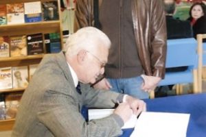 Lan&ccedil;amento: Livro 'Temas de Direito e Processos Coletivos' de Jos&eacute; Maria Tesheiner e Mari&acirc;ngela Guerreiro Milhoranza - O Site P&aacute;ginas de Direito foi criado pelo Professor Livre Docente pela Universidade Federal do Rio Grande do Sul, Desembargador Aposentado do Tribunal de Justi&ccedil;a do Rio Grande do Sul e ex Professor Titular do Mestrado e Doutorado da PUCRS